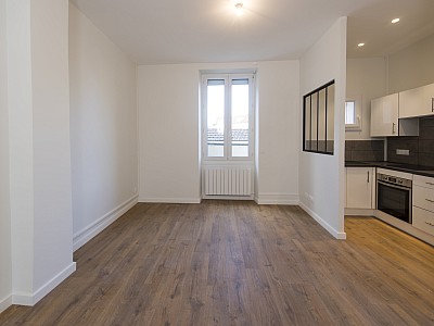 APPARTEMENT T2 A LOUER - VILLEURBANNE - 40.78 m2 - 851 &euro; charges comprises par mois