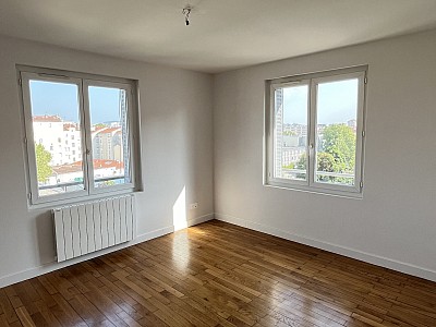 APPARTEMENT T3 A LOUER - LYON 7EME ARRONDISSEMENT - 51.23 m2 - 896 &euro; charges comprises par mois
