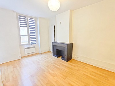 STUDIO A LOUER - LYON 5EME ARRONDISSEMENT - 26,46 m2 - 523 € charges comprises par mois