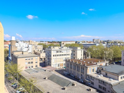 Appartement de type 3 en dernier tage A VENDRE - LYON 3EME ARRONDISSEMENT - 71.6 m2 - 323000 €