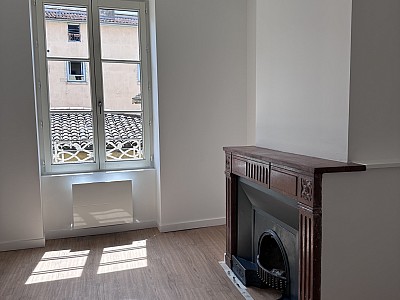 APPARTEMENT T3 A LOUER - LYON 5EME ARRONDISSEMENT - 60.61 m2 - 1 095 &euro; charges comprises par mois