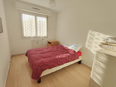 APPARTEMENT T2 A LOUER - LA MULATIERE - 45.06 m2 - 700 € charges comprises par mois