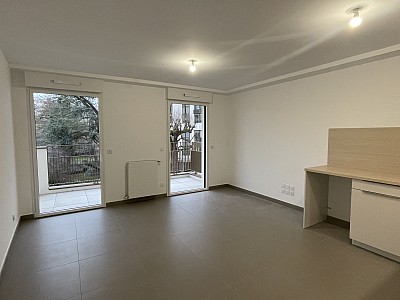 APPARTEMENT T2 A LOUER - LYON 4EME ARRONDISSEMENT - 51.78 m2 - 1110 € charges comprises par mois