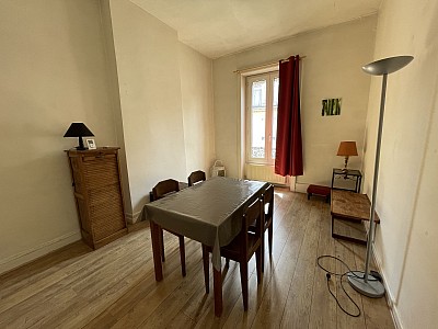 APPARTEMENT T2 A LOUER - LYON 3EME ARRONDISSEMENT - 53.41 m2 - 780 € charges comprises par mois