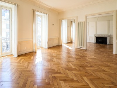 Appartement de type 5 de 156 m environ A VENDRE - LYON 6EME ARRONDISSEMENT - 156 m2 - 1099000 €