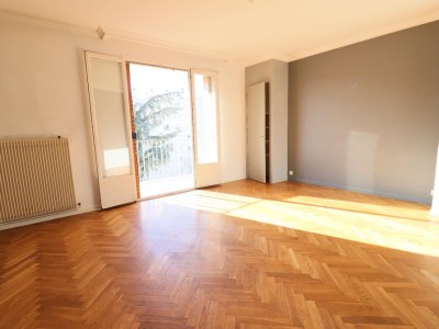 appartement T3 A VENDRE - STE FOY LES LYON - 62.28 m2 - 239000€