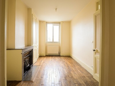 APPARTEMENT T1 A VENDRE - LYON 3EME ARRONDISSEMENT - 30 m2 - 128000€