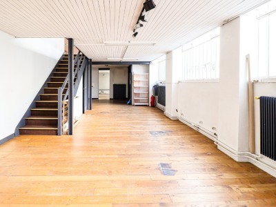 LOCAL COMMERCIAL A VENDRE - LYON 6EME ARRONDISSEMENT - 184 m2 - 462000€ 