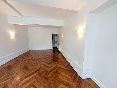 APPARTEMENT T4 A LOUER - LYON 2EME ARRONDISSEMENT - 129.41 m2 - 1575€ charges comprises par mois