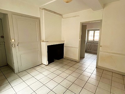 APPARTEMENT T3 A LOUER - LYON 2EME ARRONDISSEMENT - 49.02 m2 - 773€ charges comprises par mois