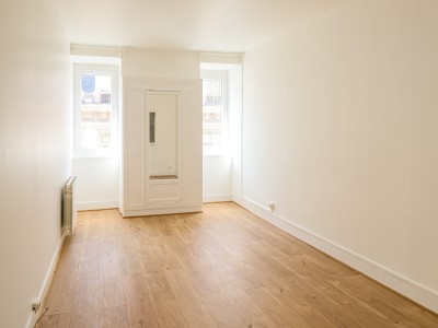 APPARTEMENT T2 A VENDRE - LYON 2EME ARRONDISSEMENT - 33.07 m2 - 223000€