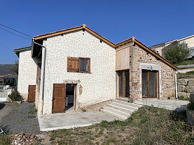 APPARTEMENT T3 A LOUER - ST ETIENNE LA VARENNE - 90 m2 - 1050€ charges comprises par mois