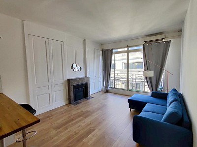 APPARTEMENT T3 A LOUER - LYON 2EME ARRONDISSEMENT - 68.46 m2 - 1400€ charges comprises par mois