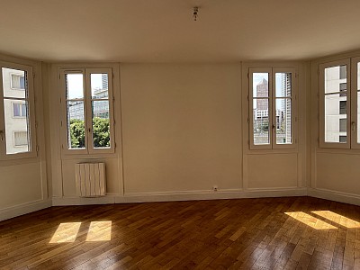 APPARTEMENT T3 A LOUER - LYON 3EME ARRONDISSEMENT Villette Gare - 56.96 m2 - 789€ charges comprises par mois