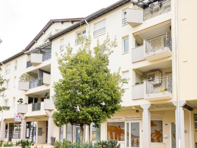 Appartement de type 4 de 108 m� A VENDRE - ST BONNET DE MURE - 108 m2 - 355�000�&euro;