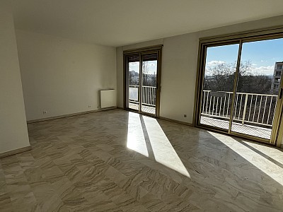 APPARTEMENT T3 A LOUER - ECULLY - 79.79 m2 - 1�160�&euro; charges comprises par mois