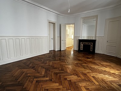 APPARTEMENT T3 A LOUER - LYON 6EME ARRONDISSEMENT - 72.85 m2 - 1�184�&euro; charges comprises par mois