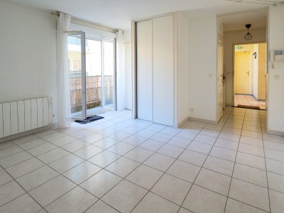 STUDIO A VENDRE - LYON 3EME ARRONDISSEMENT - 23.82 m2 - 132�000�&euro;