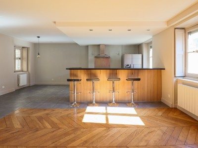 APPARTEMENT T3 A VENDRE - LYON 2EME ARRONDISSEMENT - 105.2 m2 - 578 000 &euro;