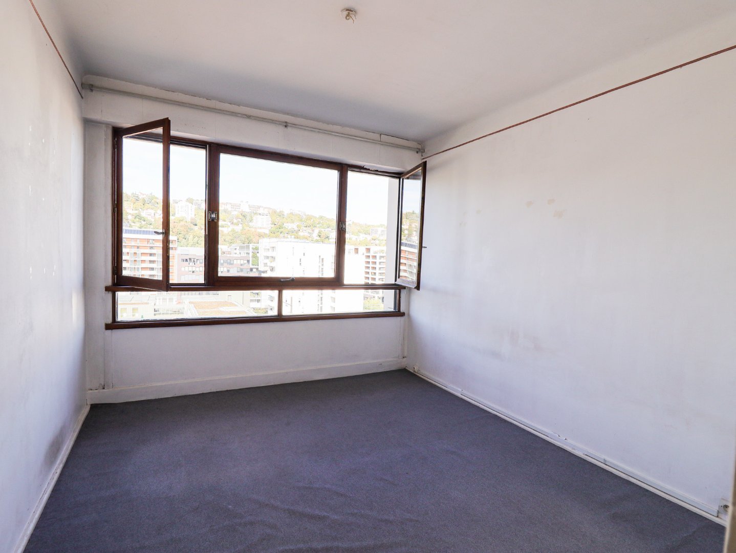 Appartement de type 3 de 63 m² - LYON 2EME ARRONDISSEMENT CONFLUENCE - 62.17 m2 - VENDU