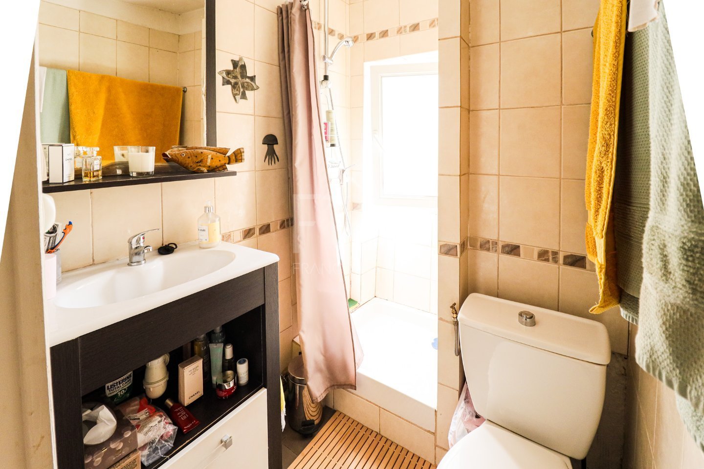 Appartement T1 de 18 m² avec grenier.