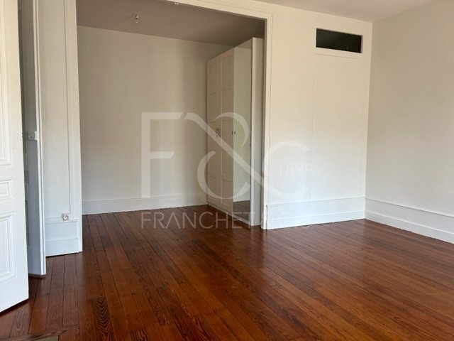 APPARTEMENT T1 A LOUER - LYON 3EME ARRONDISSEMENT - 50.36 m2 - 813�&euro; charges comprises par mois
