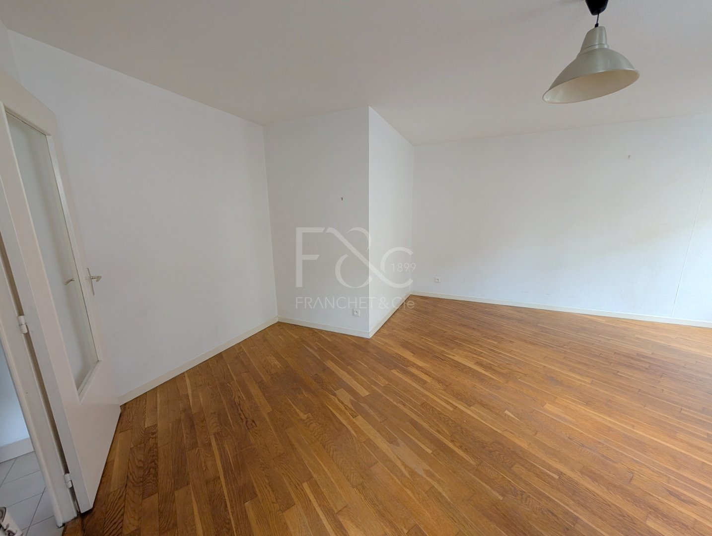 APPARTEMENT T1 A LOUER - LYON 4EME ARRONDISSEMENT - 27.72 m2 - 600�&euro; charges comprises par mois