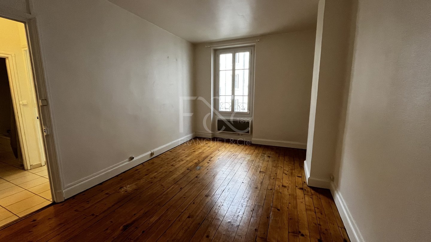 APPARTEMENT T1 A LOUER - LYON 7EME ARRONDISSEMENT - 32.8 m2 - 598�&euro; charges comprises par mois