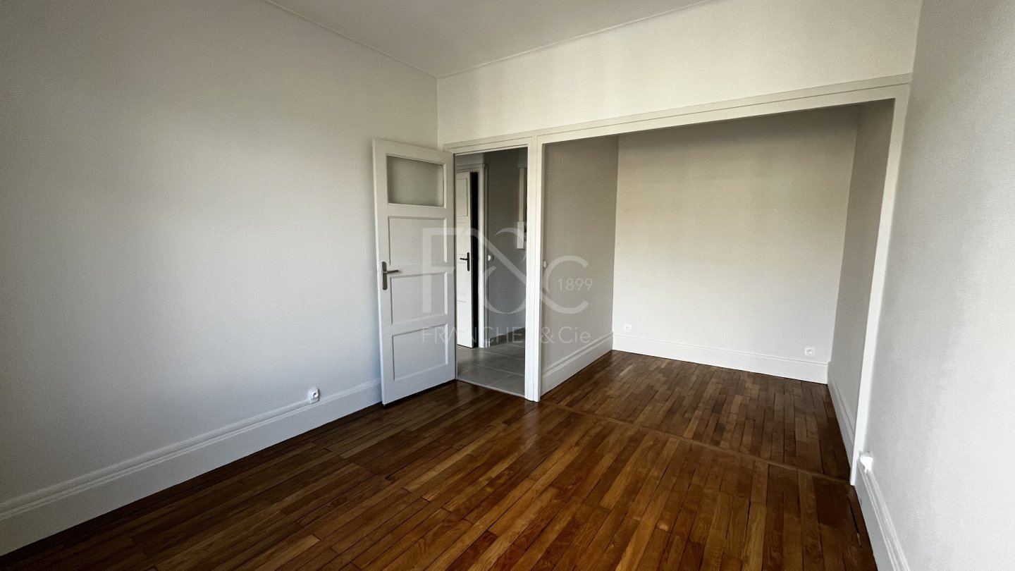 APPARTEMENT T1 A LOUER - LYON 8EME ARRONDISSEMENT - 34.35 m2 - 742�&euro; charges comprises par mois