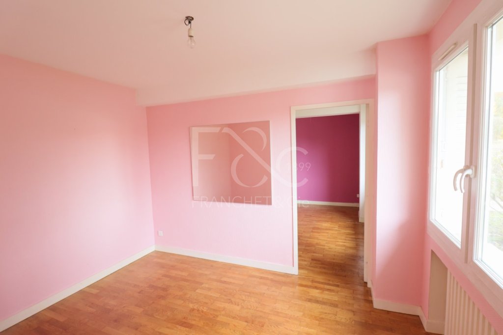 appartement T3 de 63 m A VENDRE - ECULLY - 63,66 m2 - 196000 €