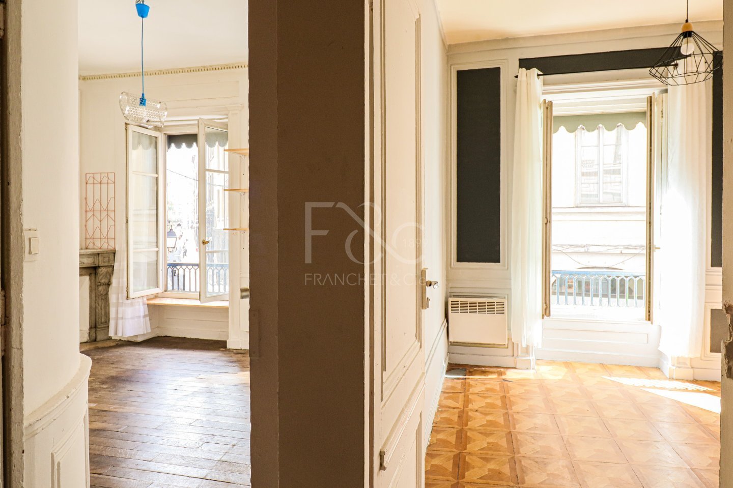 Local commercial avec studio à l étage