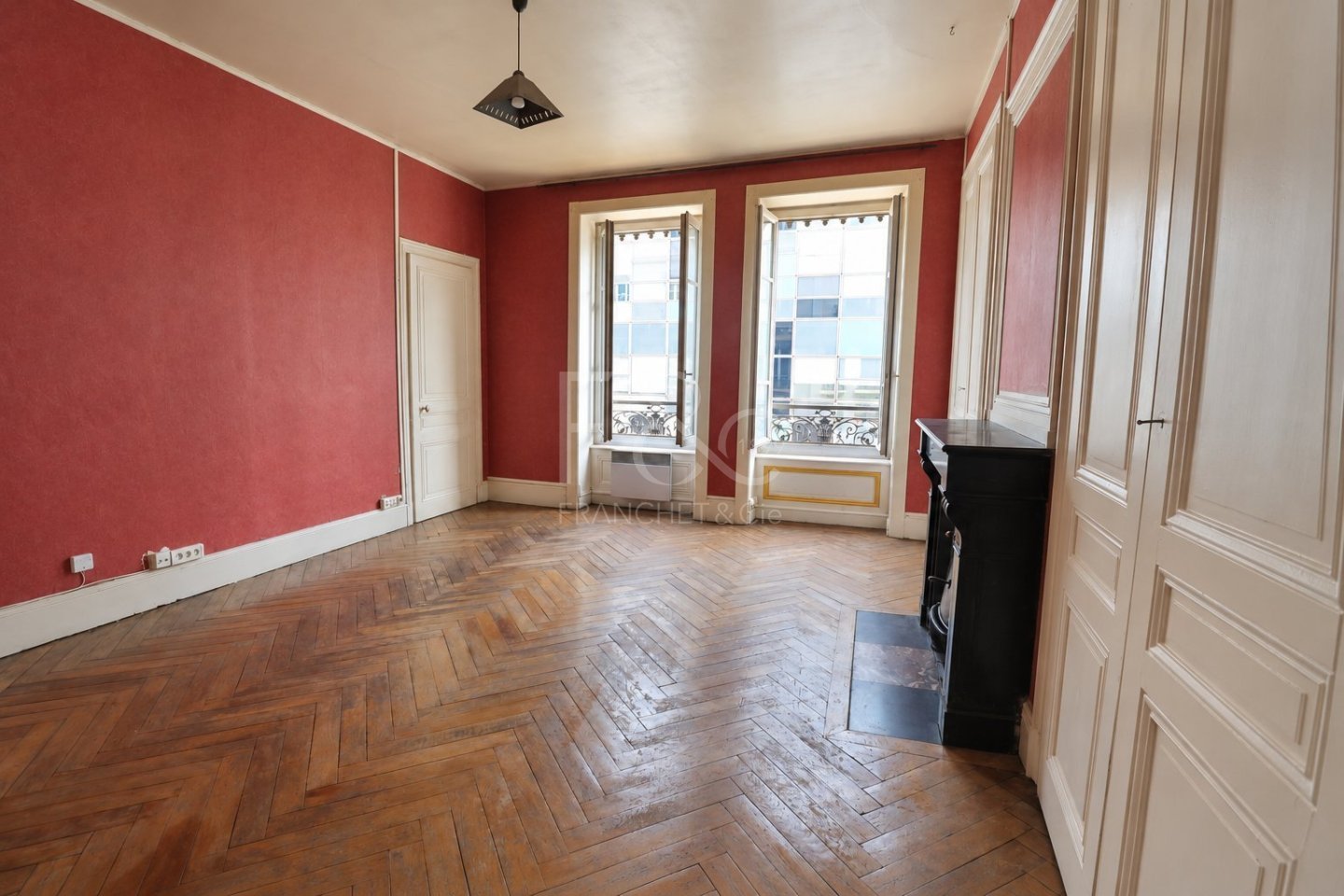 T1 Bis A VENDRE - LYON 7EME ARRONDISSEMENT - 51.19 m2 - 205 000 &euro;