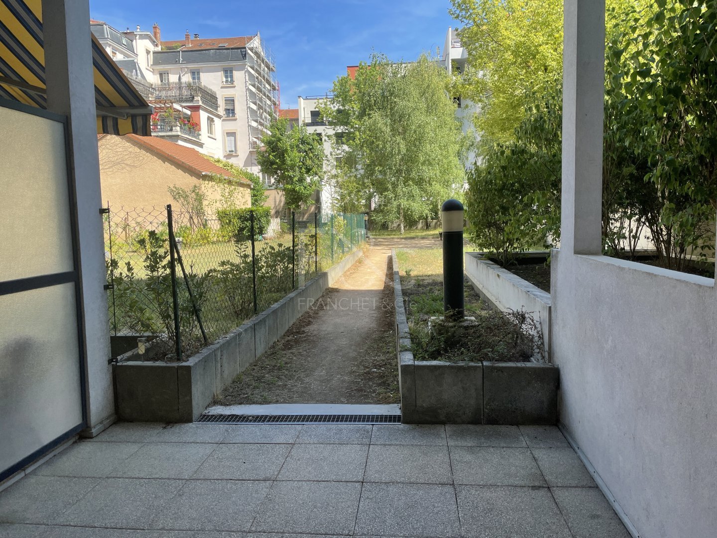 APPARTEMENT T2 A LOUER - LYON 2EME ARRONDISSEMENT - 34.06 m2 - 760 &euro; charges comprises par mois