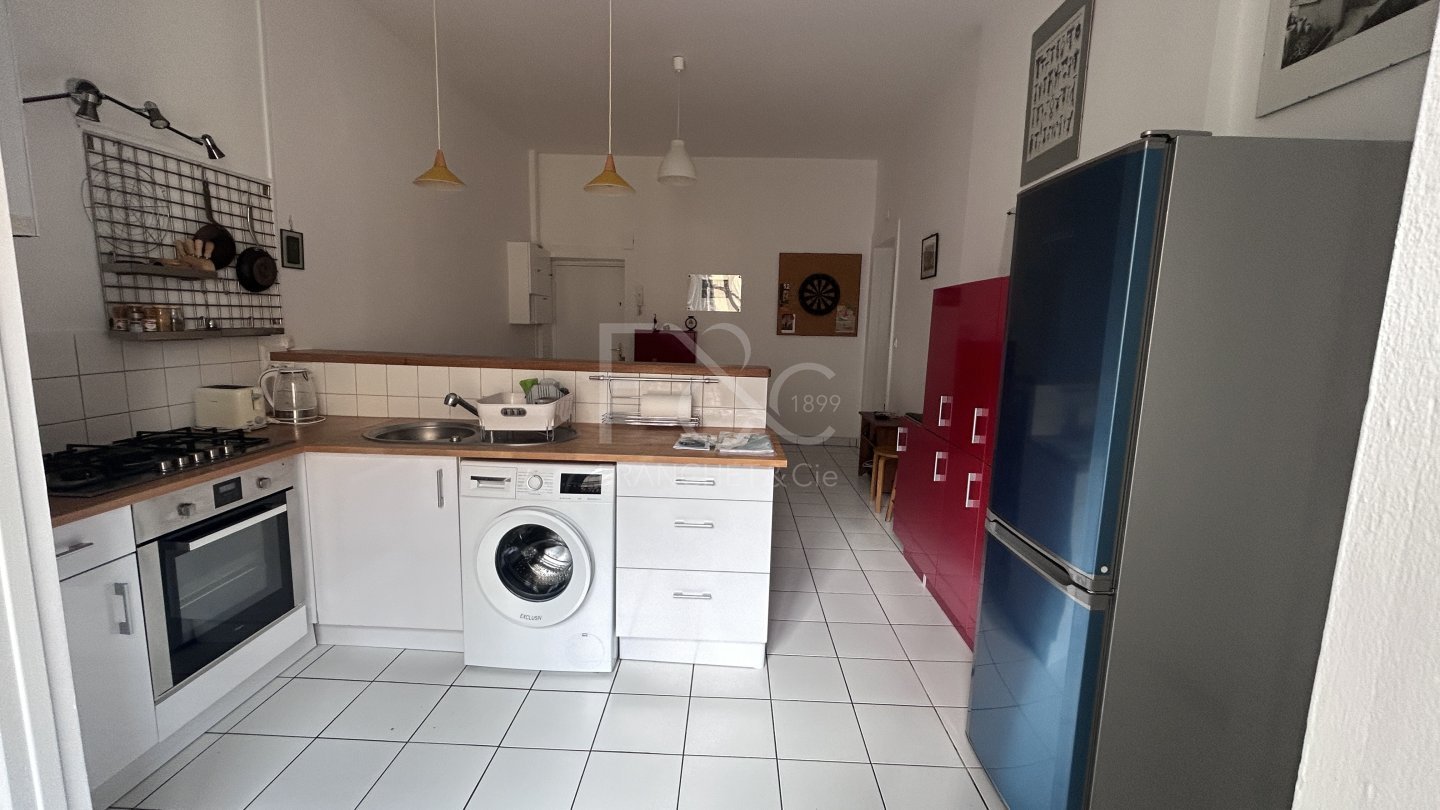 APPARTEMENT T2 A LOUER - LYON 2EME ARRONDISSEMENT - 62.63 m2 - 1 297 &euro; charges comprises par mois