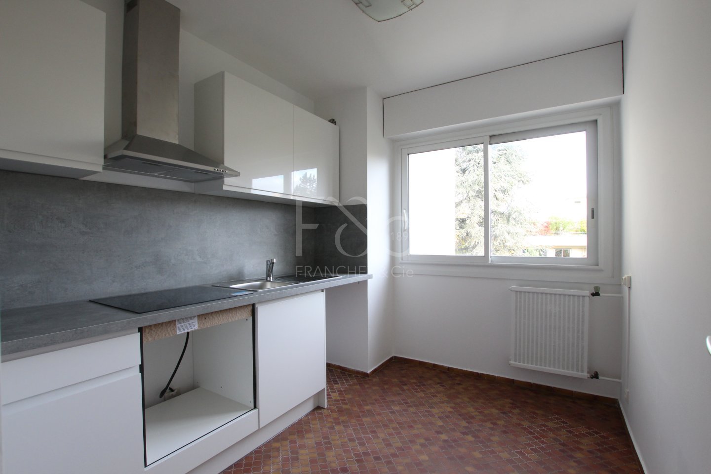 APPARTEMENT T2 A LOUER - LYON 3EME ARRONDISSEMENT - 48.56 m2 - 986 &euro; charges comprises par mois