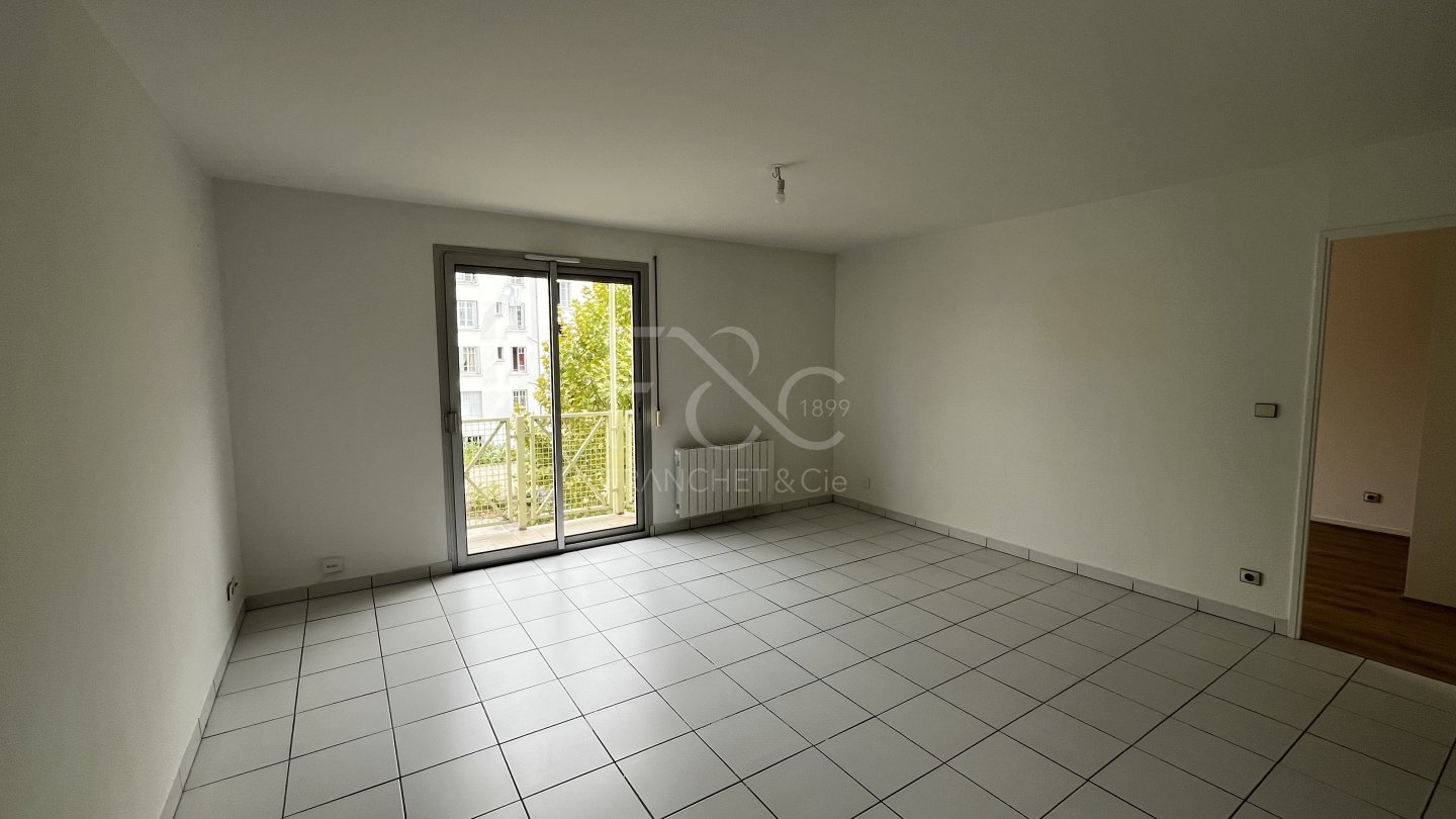APPARTEMENT T2 A LOUER - LYON 3EME ARRONDISSEMENT - 47.4 m2 - 772€ charges comprises par mois