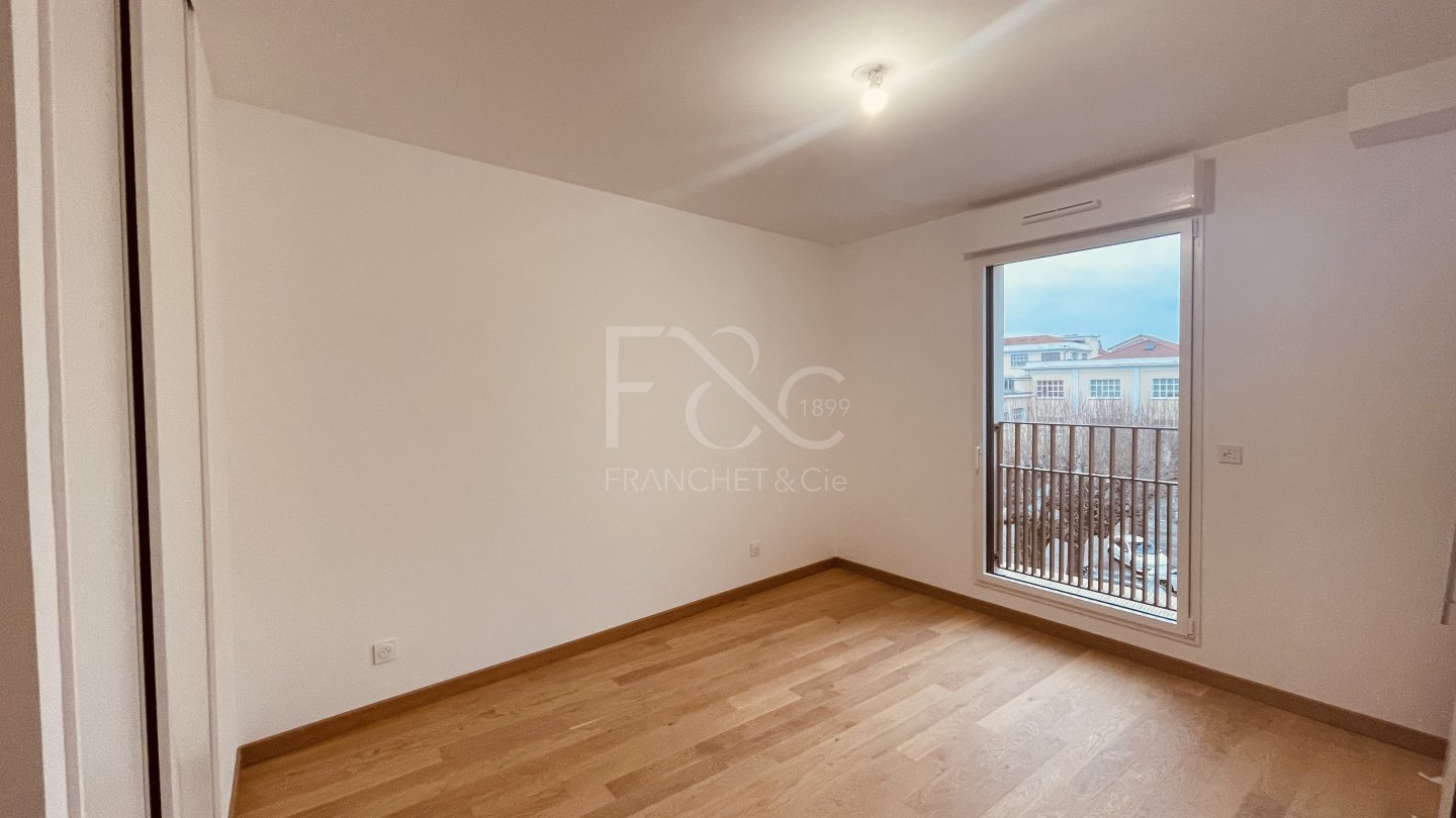 APPARTEMENT T2 - LYON 4EME ARRONDISSEMENT - 53,18 m2 - LOUÉ