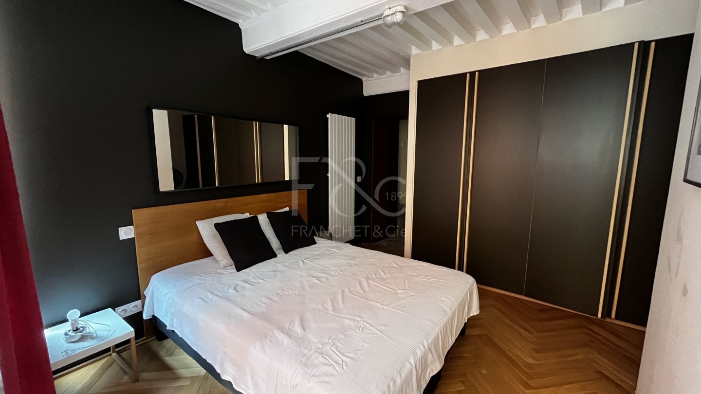 APPARTEMENT T2 A LOUER - LYON 5EME ARRONDISSEMENT - 44.84 m2 - 920 &euro; charges comprises par mois