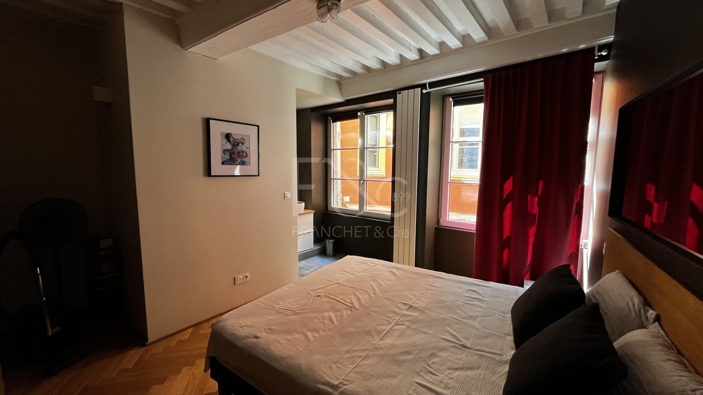 APPARTEMENT T2 A LOUER - LYON 5EME ARRONDISSEMENT - 44.84 m2 - 920 &euro; charges comprises par mois