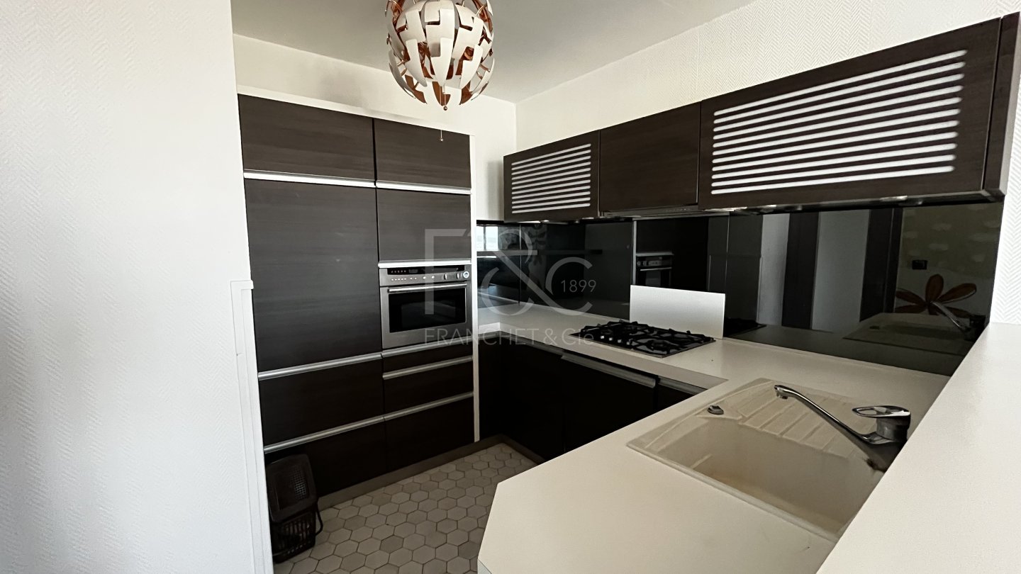 APPARTEMENT T2 A LOUER - LYON 5EME ARRONDISSEMENT - 64.06 m2 - 1200€ charges comprises par mois