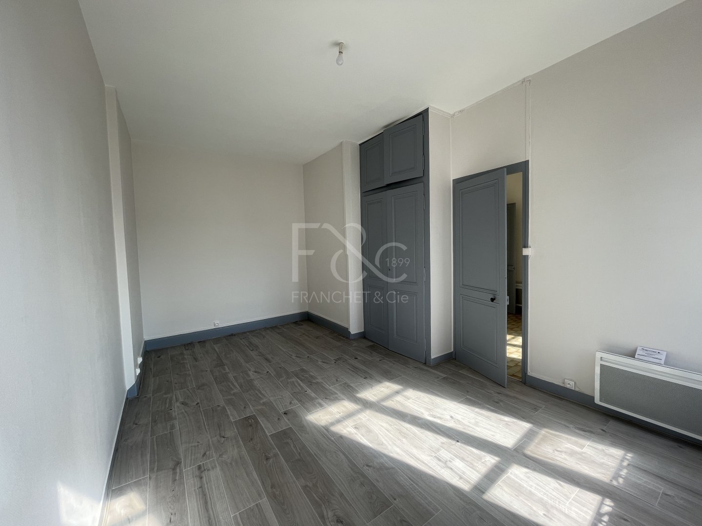 APPARTEMENT T2 A LOUER - LYON 6EME ARRONDISSEMENT - 45.58 m2 - 752 &euro; charges comprises par mois
