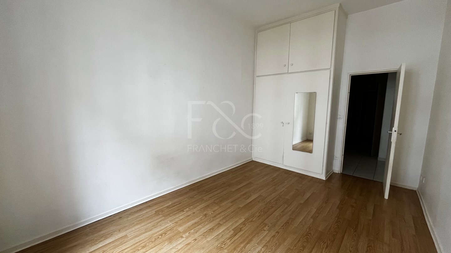 APPARTEMENT T2 A LOUER - LYON 7EME ARRONDISSEMENT - 63 m2 - 850€ charges comprises par mois