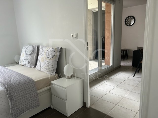 APPARTEMENT T2 A LOUER - LYON 7EME ARRONDISSEMENT - 44.79 m2 - 1�050�&euro; charges comprises par mois