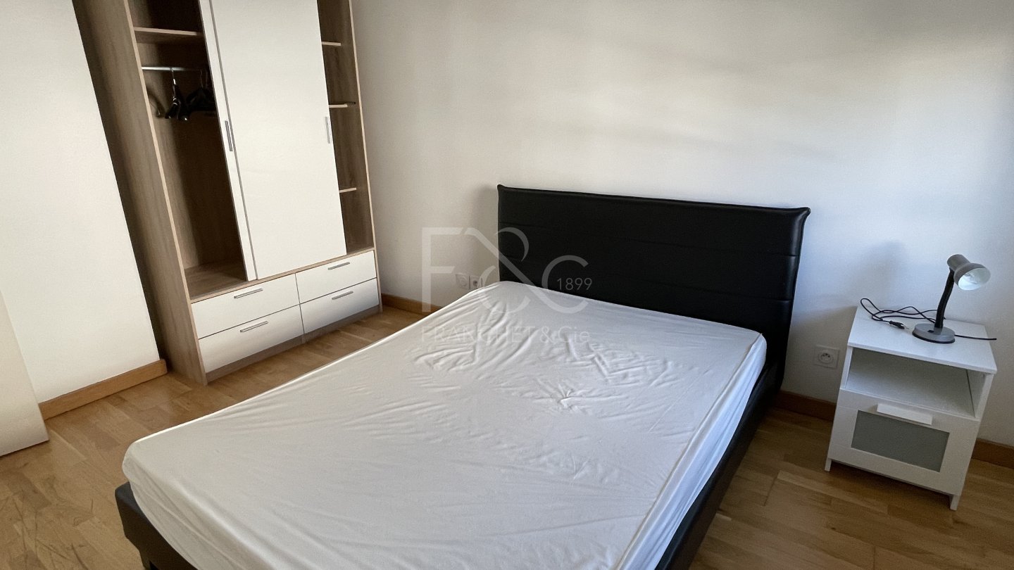 APPARTEMENT T2 A LOUER - PIERRE BENITE - 34.66 m2 - 785�&euro; charges comprises par mois