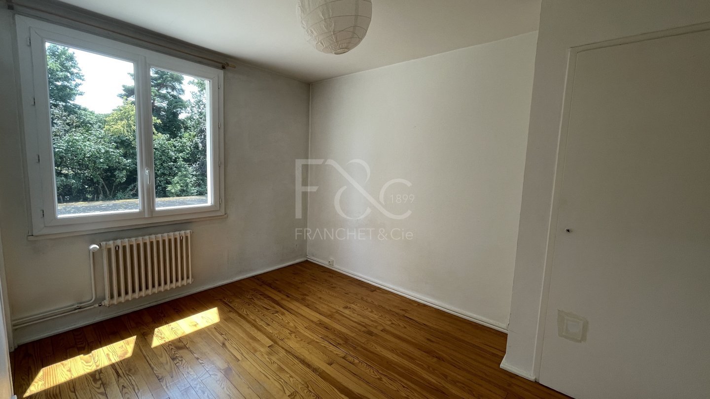 APPARTEMENT T2 A LOUER - TASSIN LA DEMI LUNE - 36.36 m2 - 610 &euro; charges comprises par mois