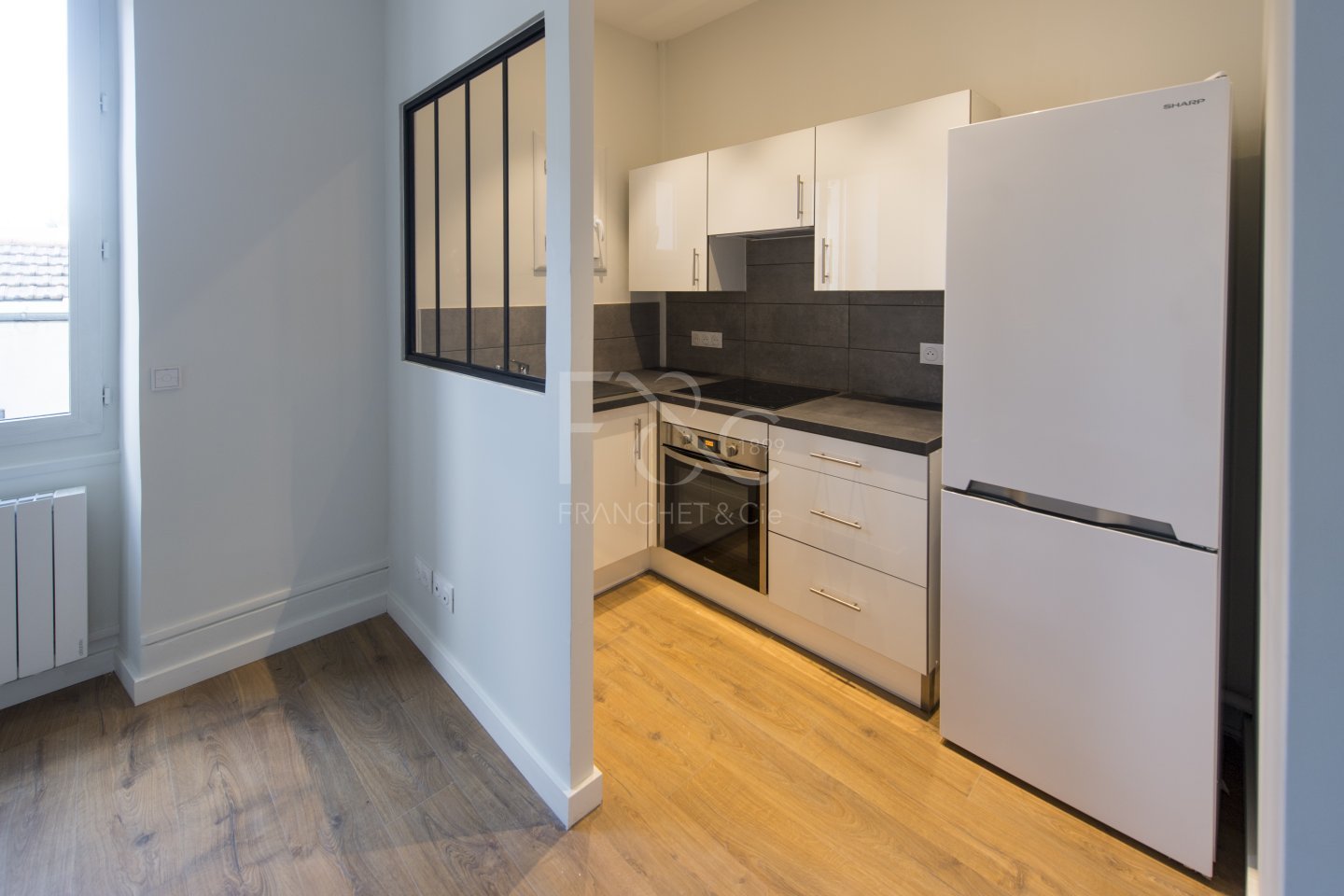APPARTEMENT T2 A LOUER - VILLEURBANNE - 40.78 m2 - 851 &euro; charges comprises par mois