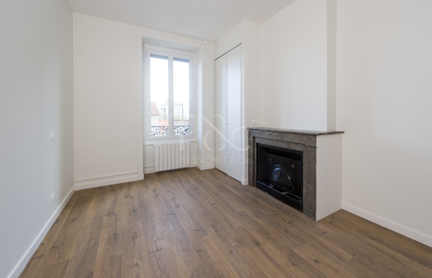 APPARTEMENT T2 A LOUER - VILLEURBANNE - 40.78 m2 - 851 &euro; charges comprises par mois