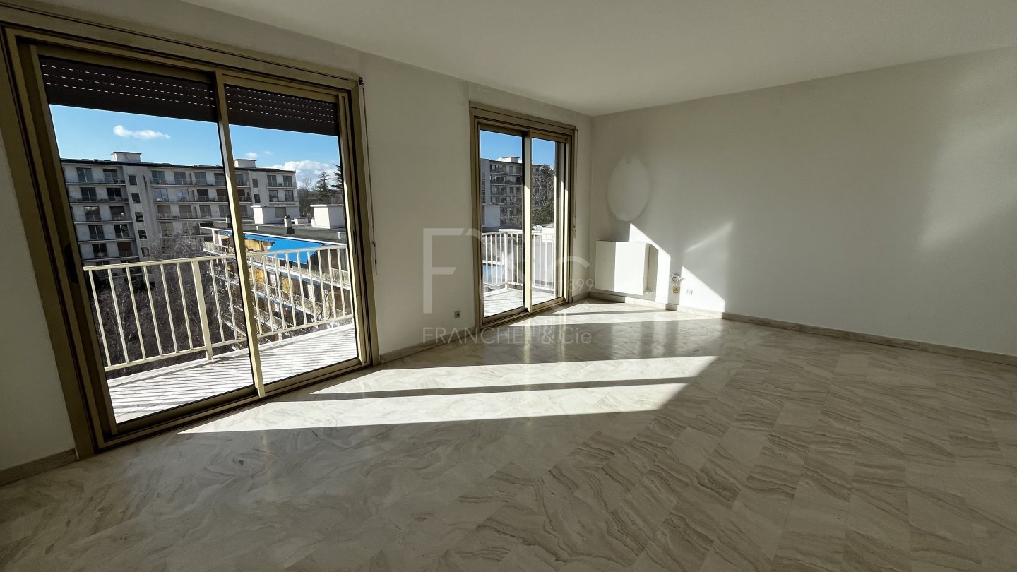 APPARTEMENT T3 A LOUER - ECULLY - 79.79 m2 - 1�160�&euro; charges comprises par mois