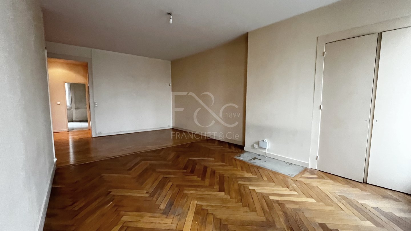 APPARTEMENT T3 A LOUER - LYON 2EME ARRONDISSEMENT - 86.5 m2 - 1�300�&euro; charges comprises par mois