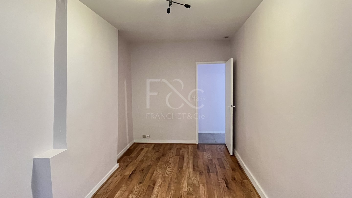 APPARTEMENT T3 A LOUER - LYON 3EME ARRONDISSEMENT - 71.95 m2 - 1 015 &euro; charges comprises par mois